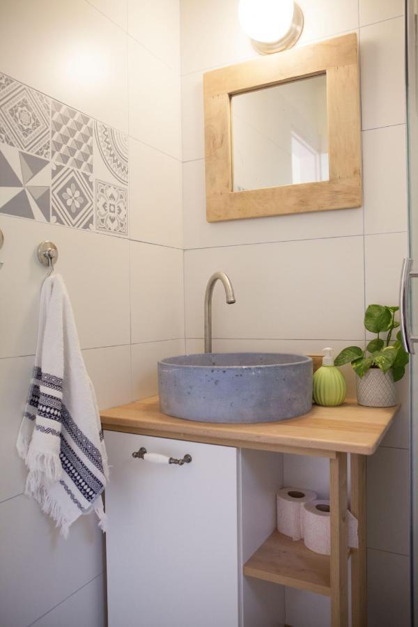 Connected Guest House Amirim Ngoại thất bức ảnh
