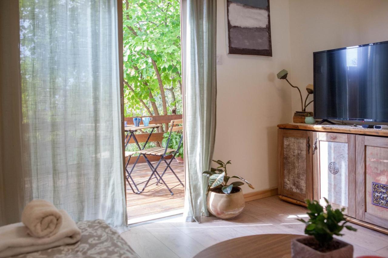 Connected Guest House Amirim Ngoại thất bức ảnh